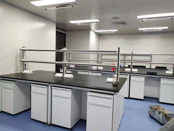 全鋼實(shí)驗(yàn)臺(tái)帶輪子 全鋼實(shí)驗(yàn)臺(tái)帶輪子